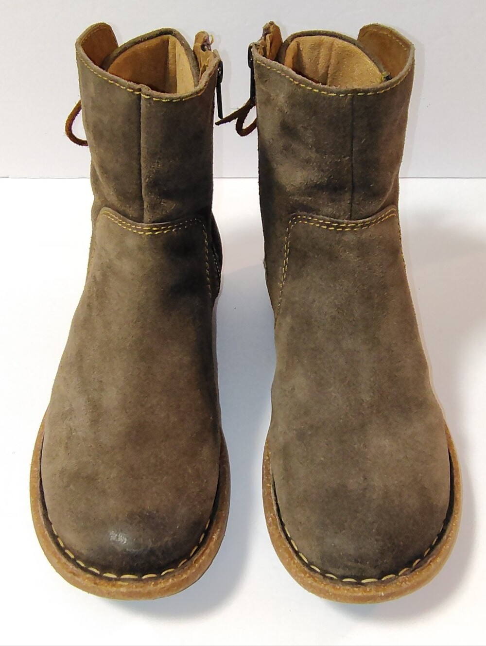Born Taran Distressed Leather Ankle Zip-Up Terrain Comfort Handcrafted Boots 9 - Picture 3 of 12